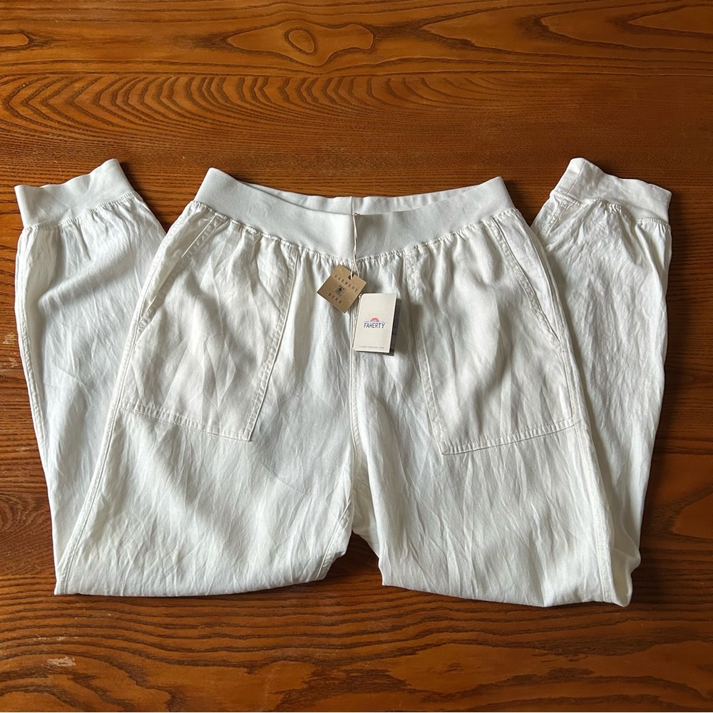 Faherty Off White Joggers